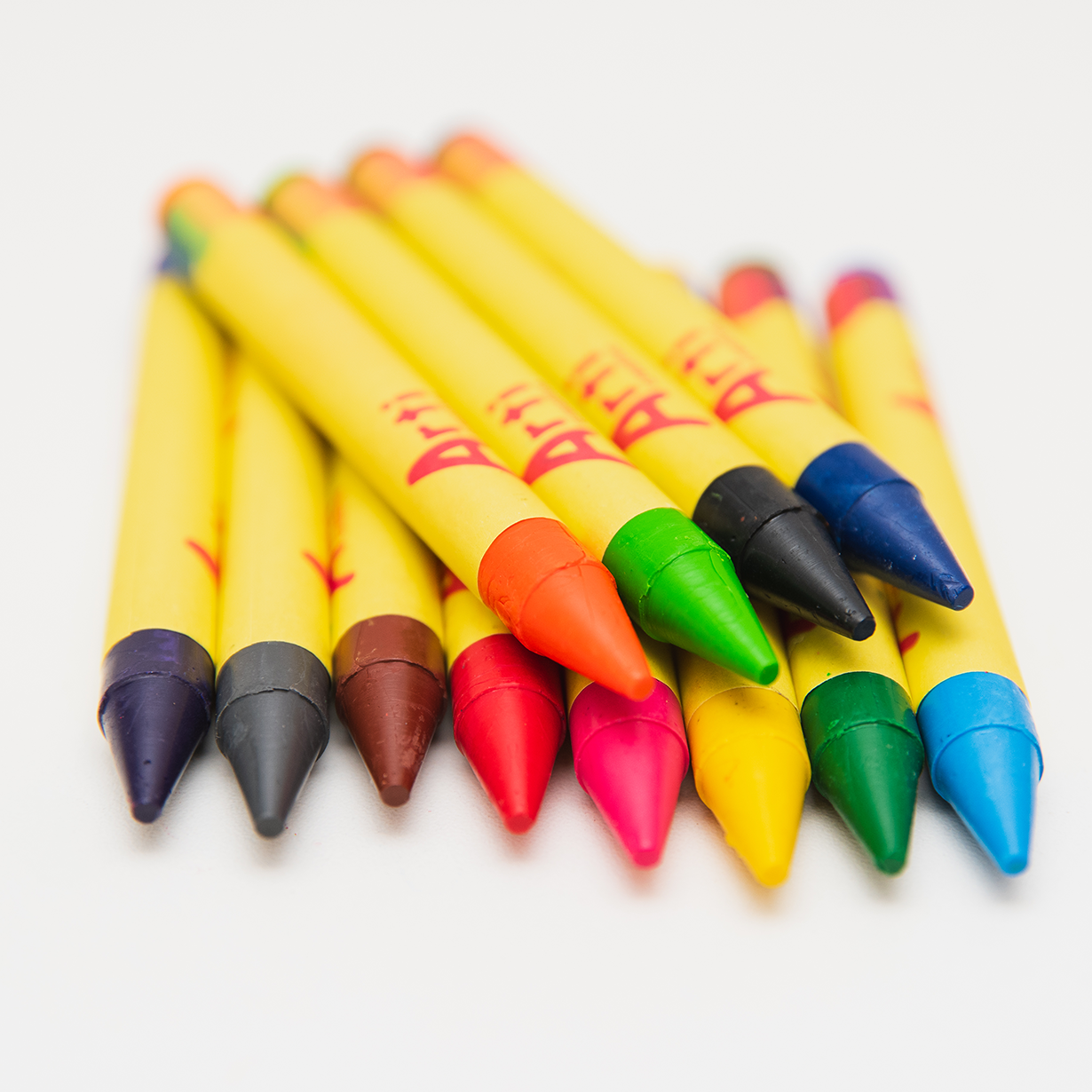 CRAYONES GRUESOS JUMBITO X 12 UND. ARTI CREATIVO