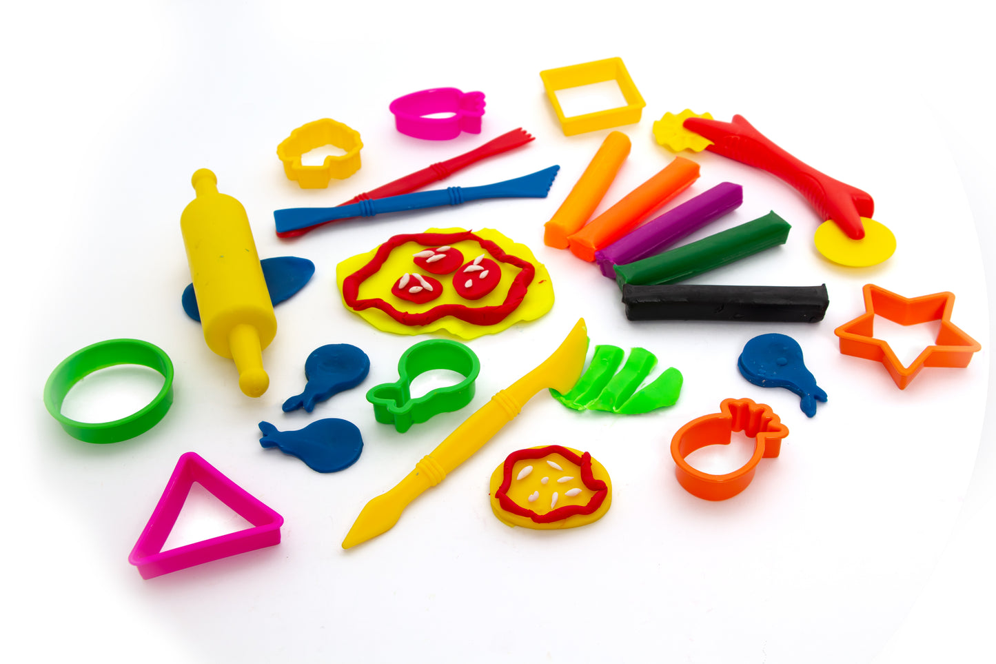 PLASTILINA NILO PIZZA PARTY: 12 PLASTILINAS + 8 CORTADORES + 3 HERRAMIENTAS + 1 RODILLO