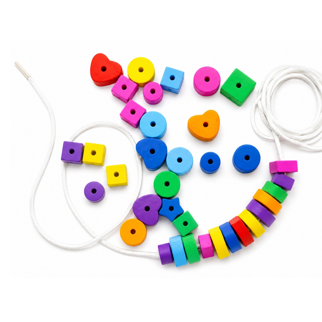 JUEGO DE ENHEBRADO Y EXPLORACIÓN EN GOMA EVA: CUENTAS X 108 PIEZAS - ARTI CREATIVO