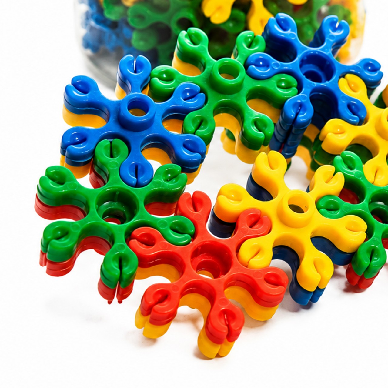 JUEGO DE CONSTRUCCION: SET CONSTRUCTOR X 100 PIEZAS - ARTI CREATIVO